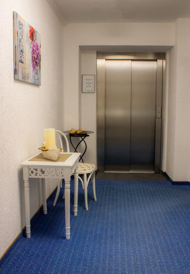 Fahrstuhl